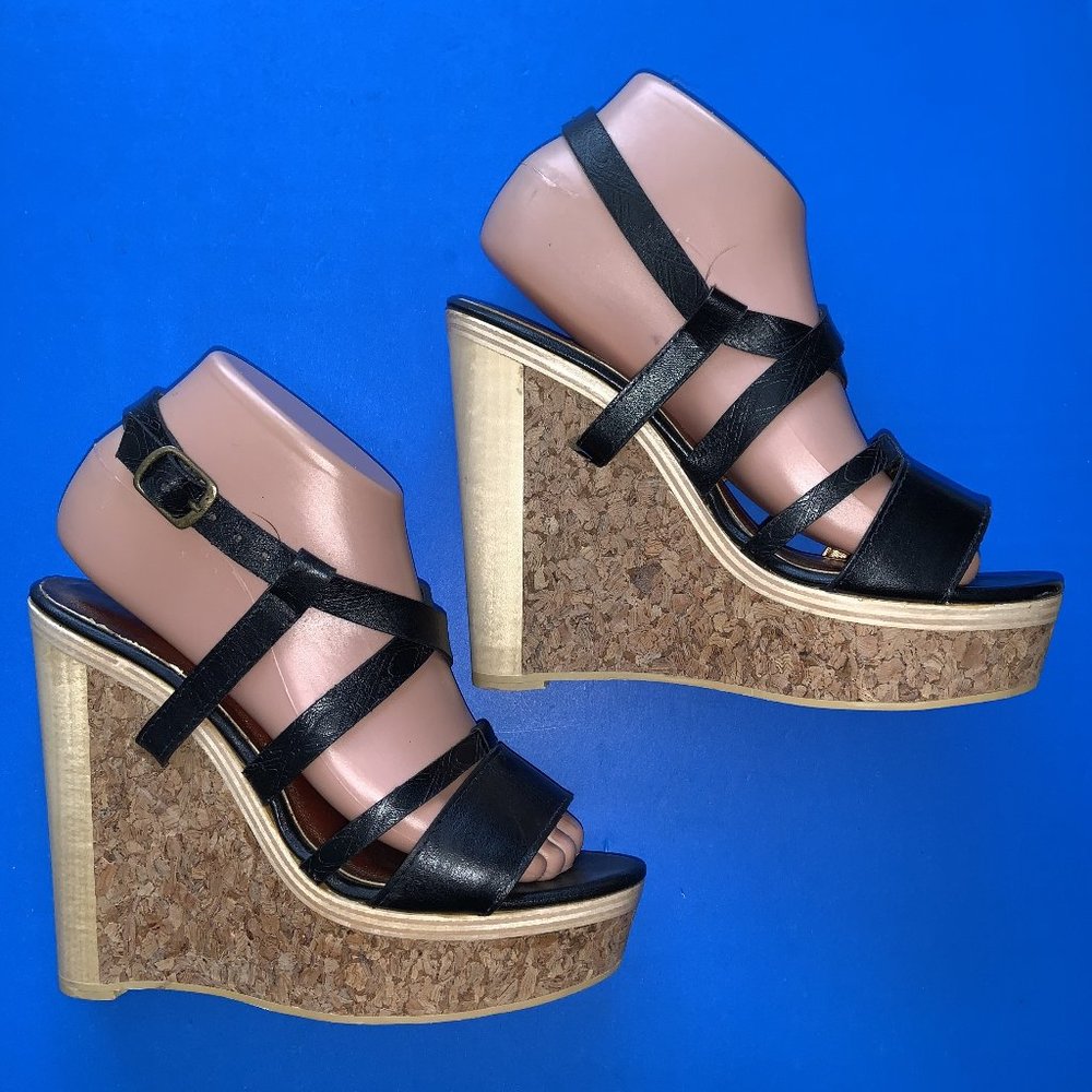 CYNTHIA VINCENT BLACK STRAP CORK WEDGE PLATFORM SHOES SIZE 7